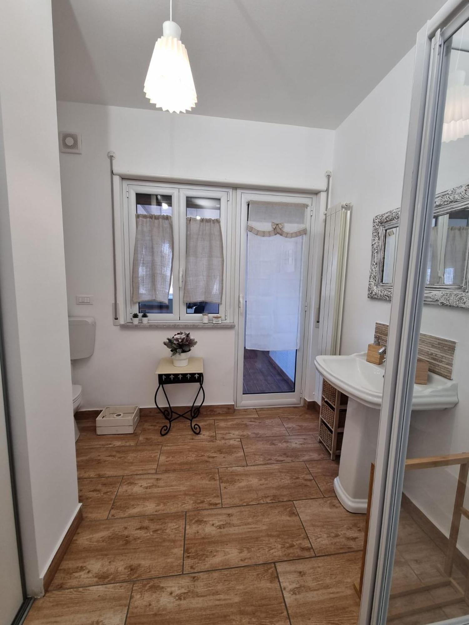 City House & Free Parking By Perry-Holiday Palermo Ngoại thất bức ảnh
